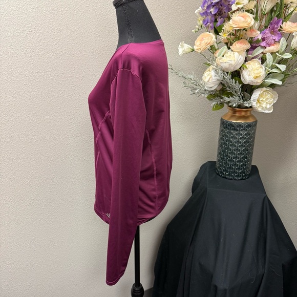 BCG Women’s L Purple Long Sleeve V-Neck Athletic Performance Top - Picture 2 of 6